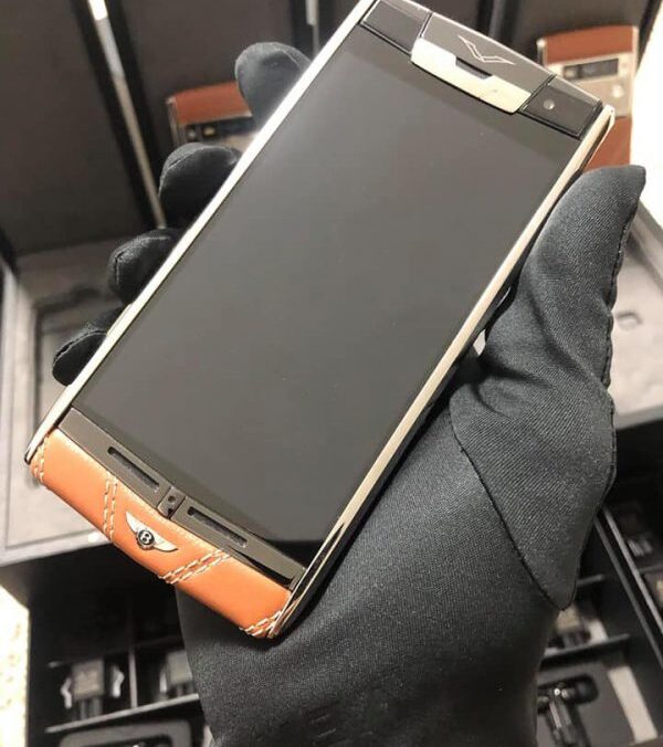Vertu Signature Touch Bentley